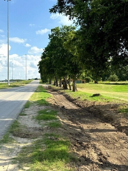 TBD Gateway Drive Unit#Lots 22-26, Sherman, TX for sale - Building Photo - Image 2 of 8