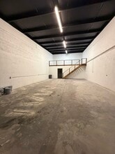 4755 Mercantile Ave, Naples, FL à louer Photo intérieure- Image 1 de 3