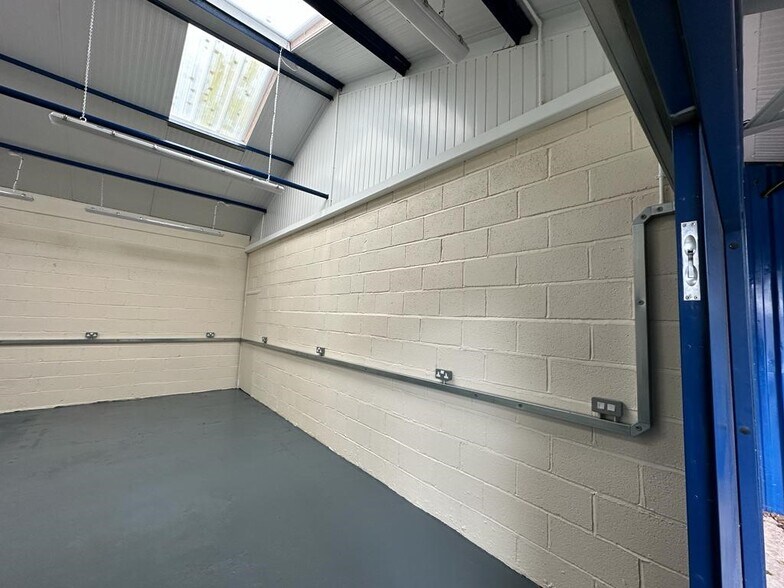 27-29 Station Rd, Birmingham à louer - Photo intérieure - Image 3 de 8