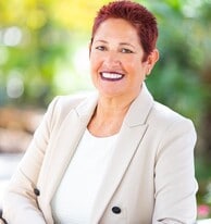 Ester Esti Simantov