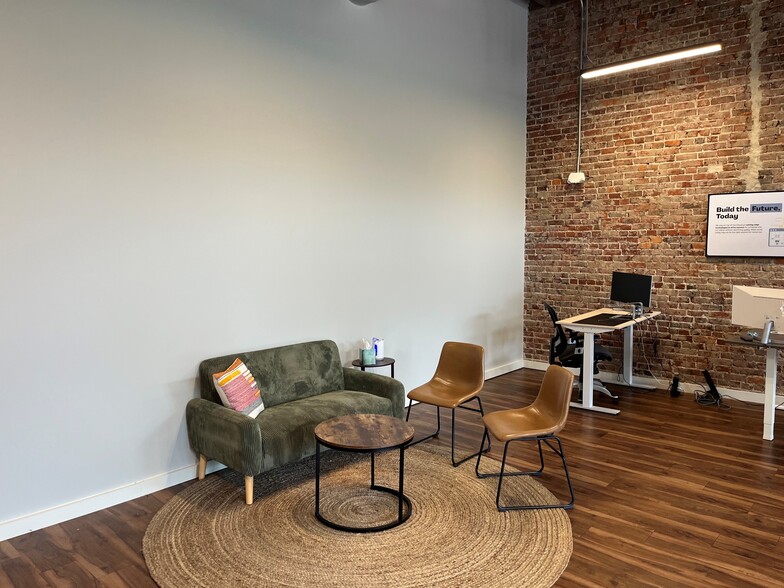 4914 Charlotte Pike, Nashville, TN for lease - Building Photo - Image 3 of 6