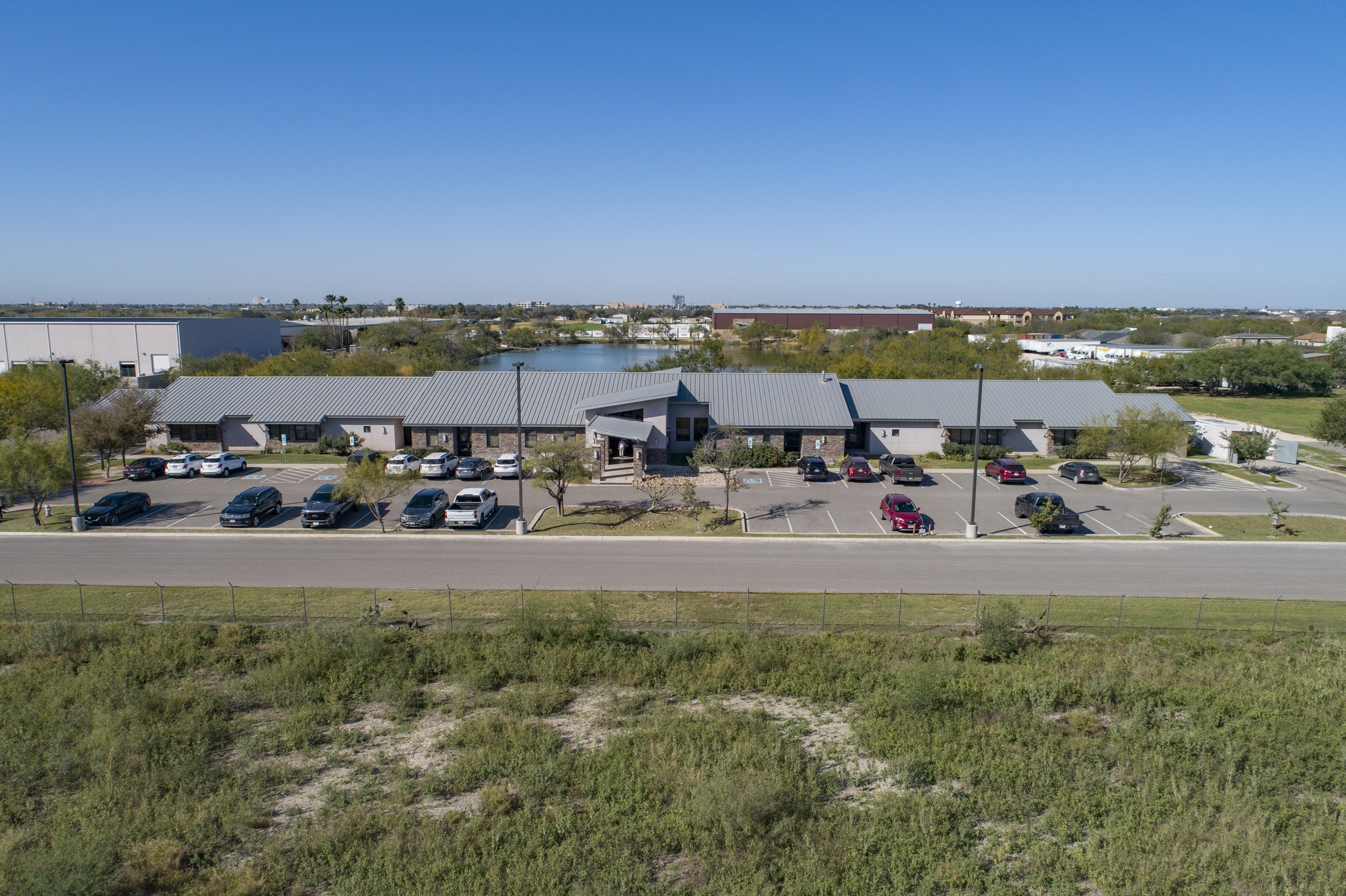 505 W Owassa Rd, Edinburg, TX for lease Primary Photo- Image 1 of 10