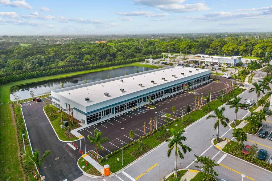 11700 S Military Trl, Golf, FL à louer - Photo du bâtiment - Image 3 de 10