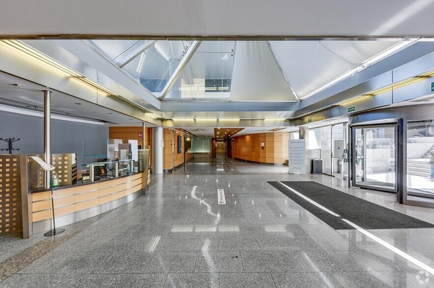 Avenida Europa, 2, Alcorcón, Madrid for lease - Building Photo - Image 3 of 7