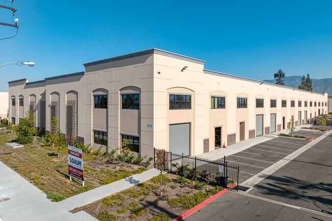 More details for 1623 W San Bernardino Rd, West Covina, CA - Industrial for Lease