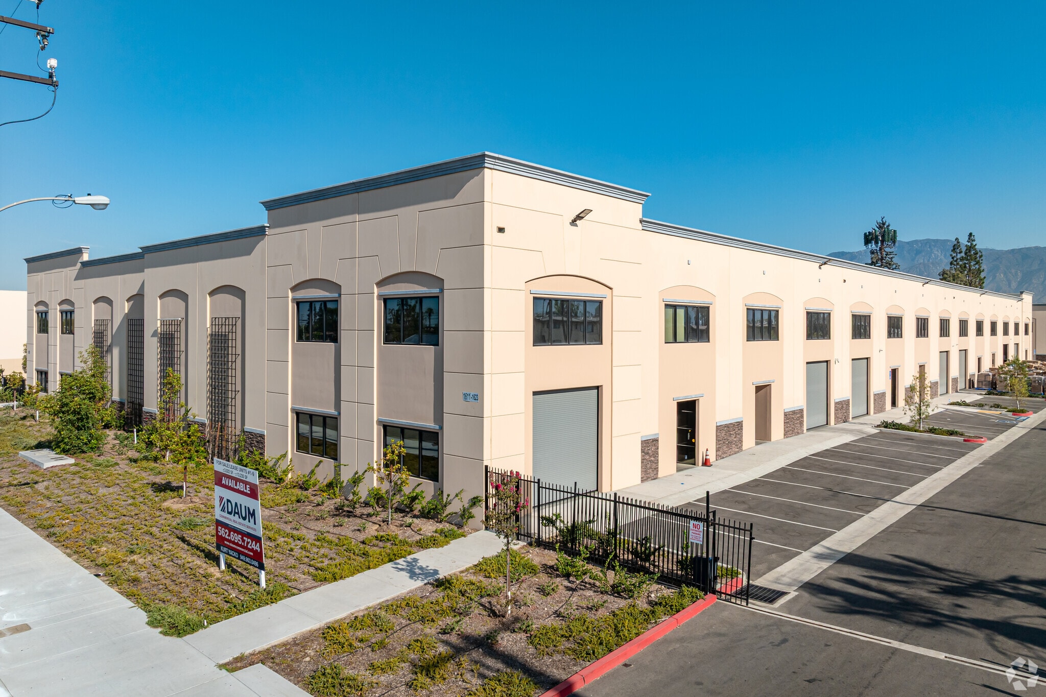 1611 W San Bernardino Rd, West Covina, CA for lease Primary Photo- Image 1 of 6