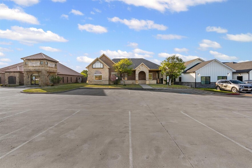 779 E FM 1187, Crowley, TX for sale - Building Photo - Image 2 of 14