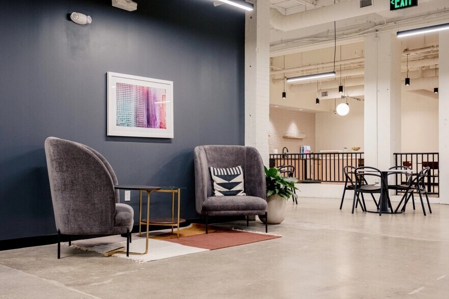 1060 N Capitol Ave, Indianapolis, IN à louer - Photo intérieure - Image 2 de 8