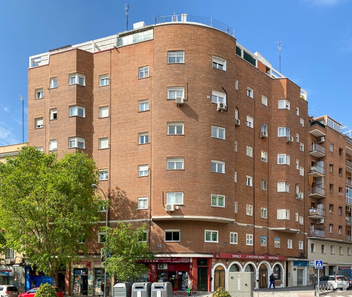 Calle Embajadores, 126, Madrid, Madrid for lease - Primary Photo - Image 1 of 1