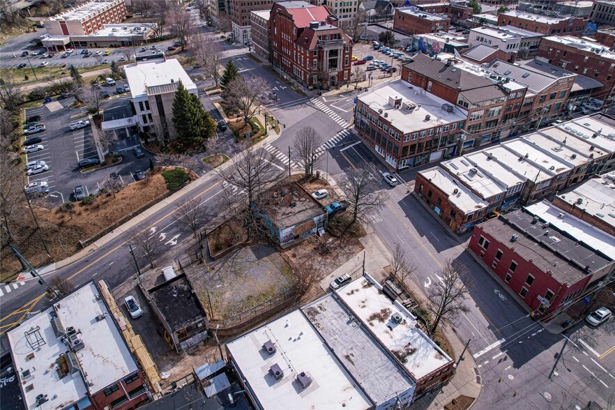 93 Broadway St, Asheville, NC for sale - Building Photo - Image 3 of 12