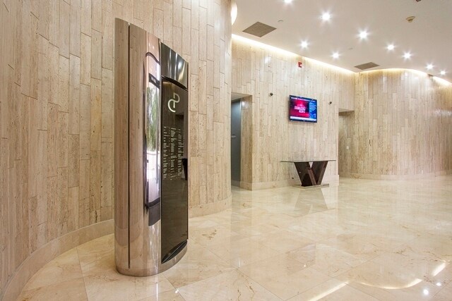 1900 Glades Rd, Boca Raton, FL à louer Photo principale- Image 1 de 3