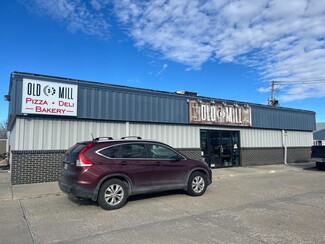 Plus de détails pour 704 E C St, Valentine, NE - Vente au détail à vendre