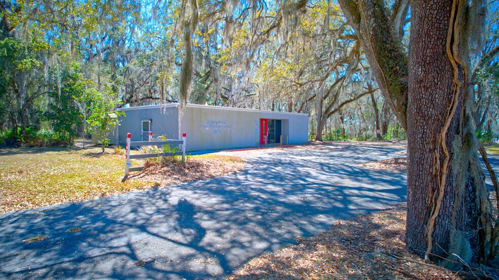 629 S Broad St, Brooksville, FL à vendre - Photo du bâtiment - Image 2 de 55