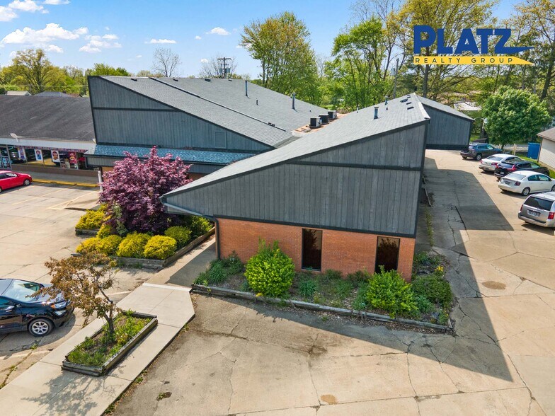 319 N Main St, Columbiana, OH à vendre - Photo du bâtiment - Image 2 de 9