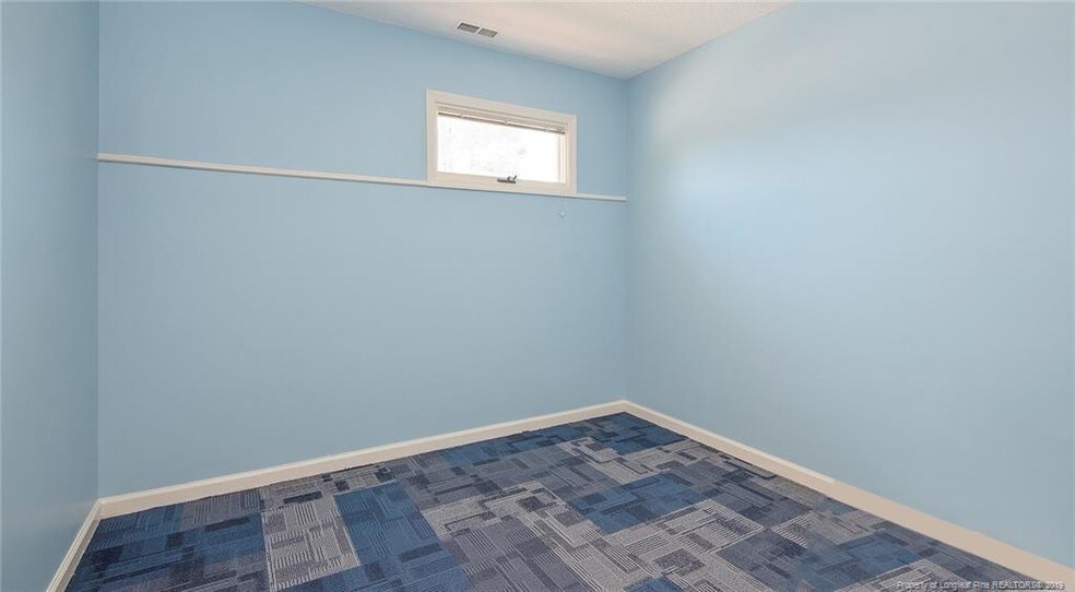 1207 Walter Reed Rd, Fayetteville, NC à louer - Photo intérieure - Image 2 de 37