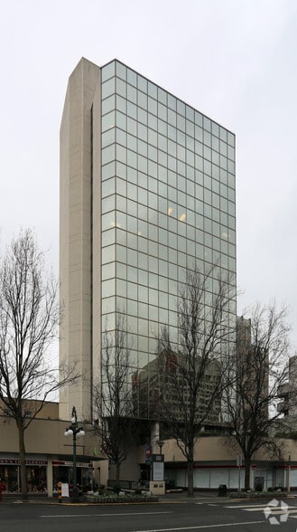 747 Fort St, Victoria, BC for lease - Primary Photo - Image 1 of 3
