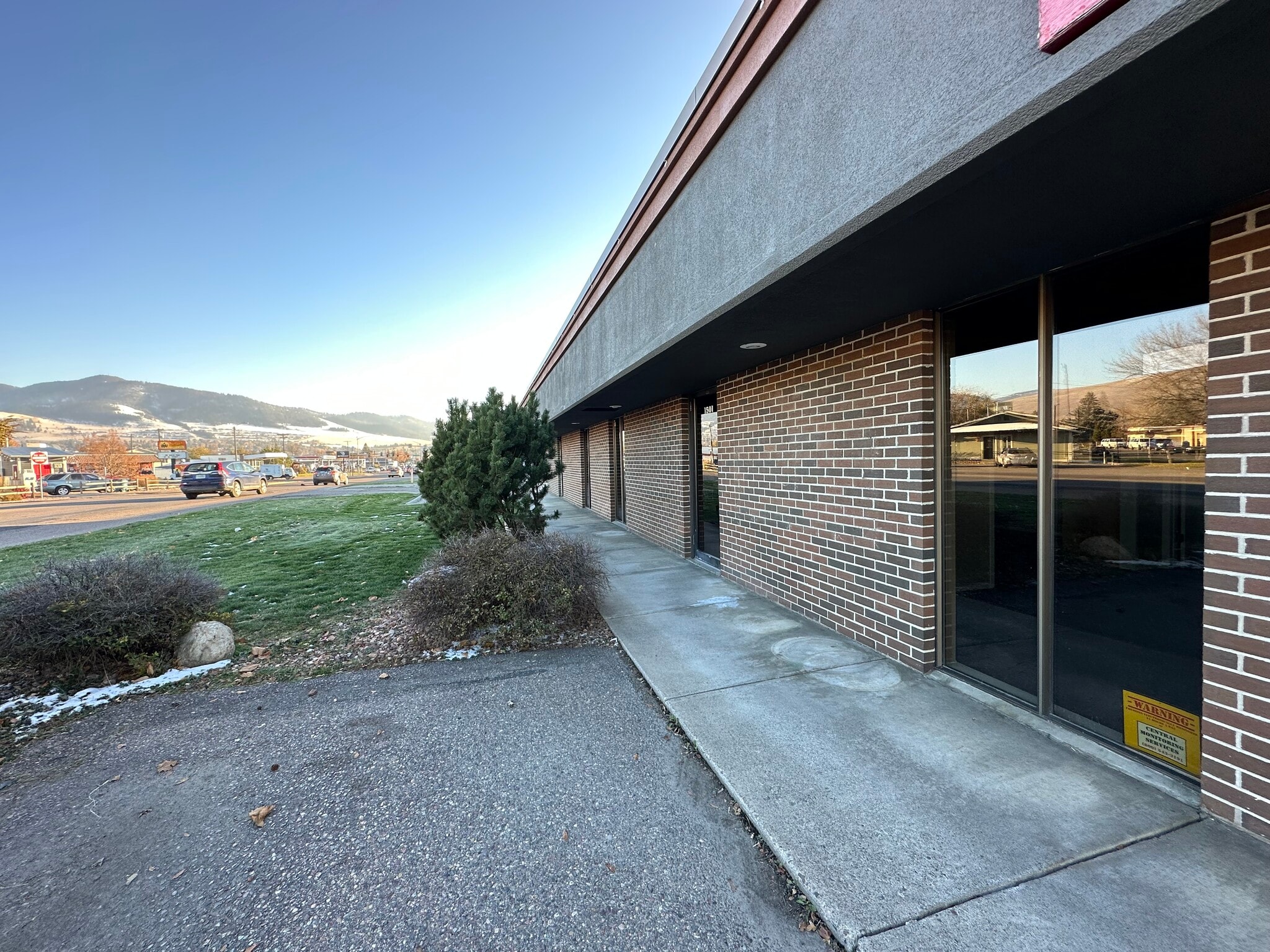 1500-1527 S Russell St, Missoula, MT for lease Primary Photo- Image 1 of 23