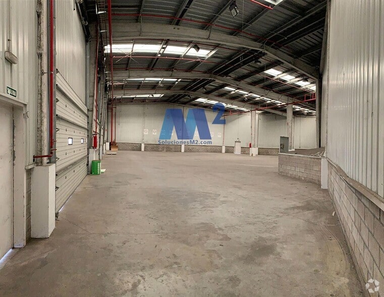 Industrial in Coslada, Madrid for lease - Building Photo - Image 3 of 10