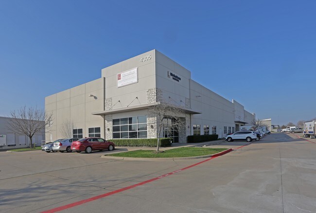 More details for 4305 Pinnacle Point Dr, Dallas, TX - Industrial for Lease