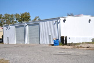 Plus de détails pour 1312-B N Longview St, Kilgore, TX - Industriel à vendre