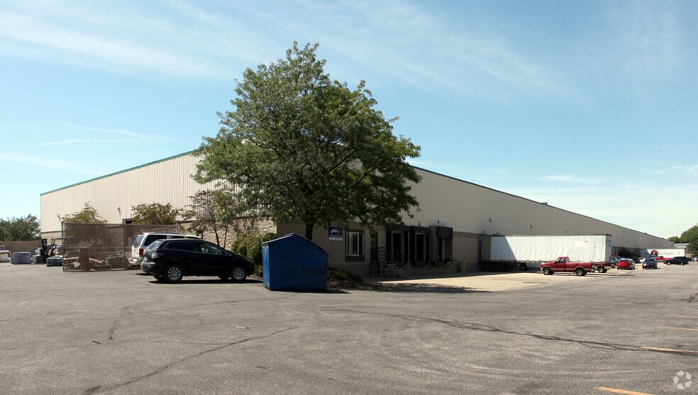 5501-5525 W Minnesota St, Indianapolis, IN à louer - Photo principale - Image 2 de 5