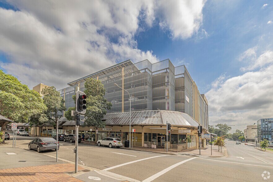 4-14 Hunter St, Parramatta à louer - Photo du bâtiment - Image 2 de 3