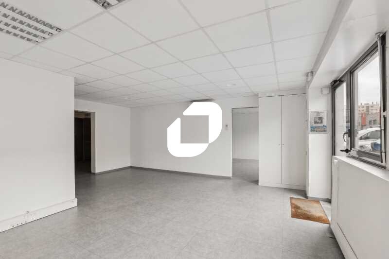 Bureau dans Villeurbanne à louer - Photo intérieure - Image 2 de 16