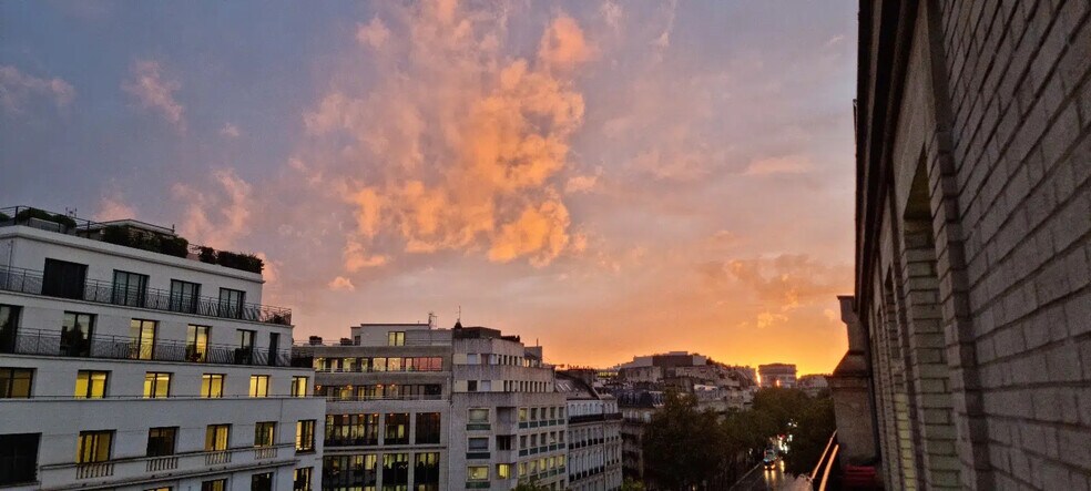 160 Boulevard Haussmann, Paris à louer - Photo du bâtiment - Image 1 de 14