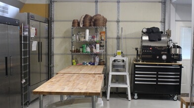 7877 W Main St, Rathdrum, ID for sale Interior Photo- Image 2 of 10