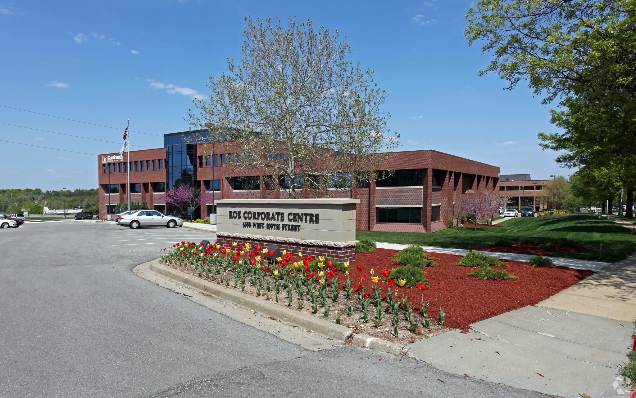 4550 W 109th St, Overland Park, KS à louer Photo du bâtiment- Image 1 de 4