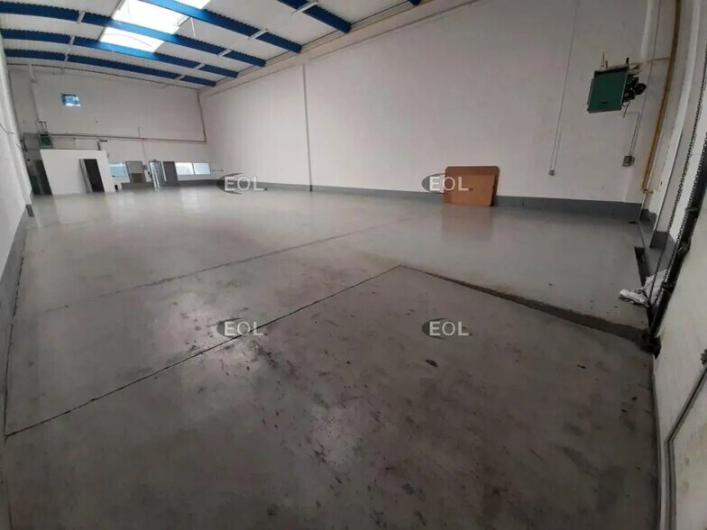 Industrial in Bonneuil-sur-Marne for lease - Building Photo - Image 2 of 11