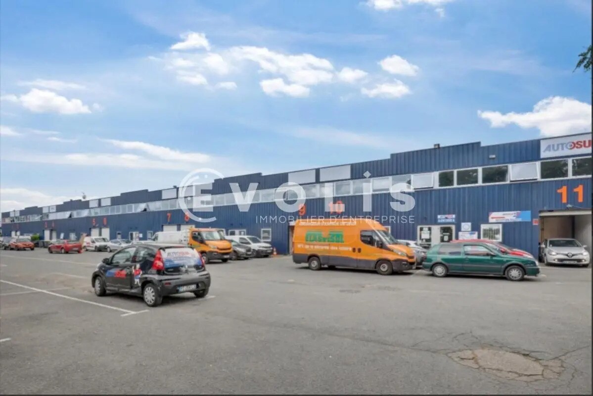 4 Route De Longjumeau, Chilly-Mazarin for lease Building Photo- Image 1 of 19