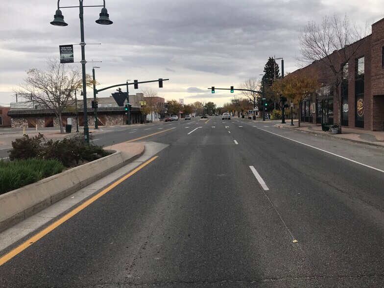 409 E Main St, Riverton, WY à vendre - Photo du bâtiment - Image 3 de 16