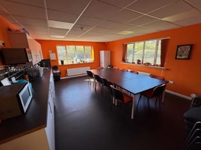 Ferryboat Ln, Sunderland for lease Interior Photo- Image 2 of 3