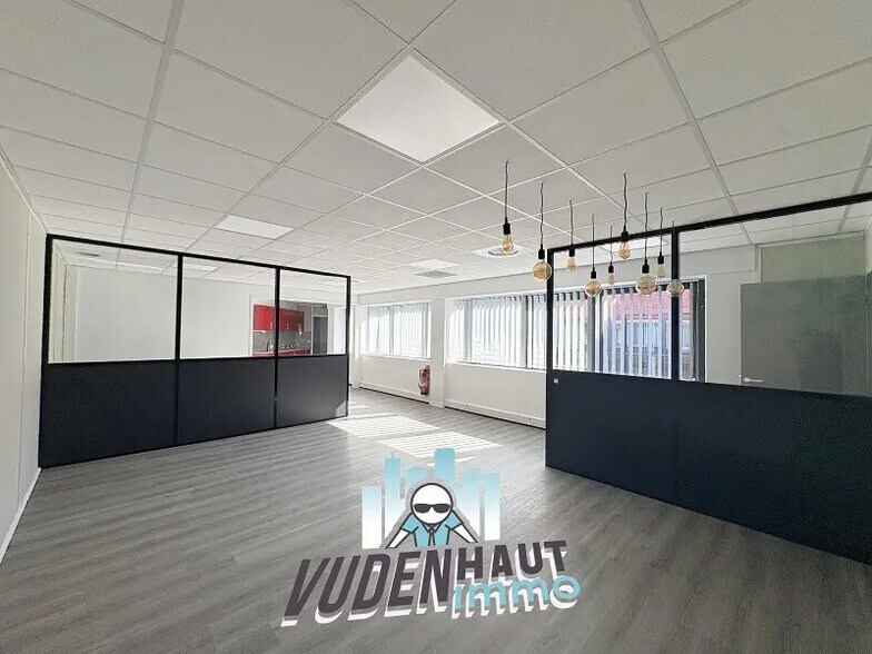 Office in Labège for lease - Interior Photo - Image 3 of 13