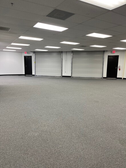 4801 George Rd, Tampa, FL for lease - Building Photo - Image 3 of 9