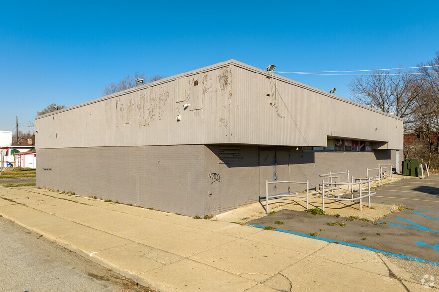 13230 Hamilton Ave, Highland Park, MI for sale - Building Photo - Image 2 of 7