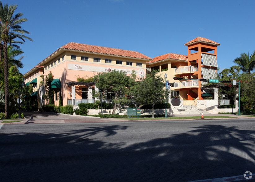 200 Crandon Blvd, Miami, FL à louer - Photo du bâtiment - Image 2 de 3