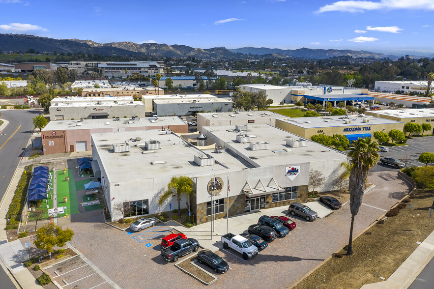 692-694 Rancheros Dr, San Marcos, CA for lease - Building Photo - Image 3 of 12