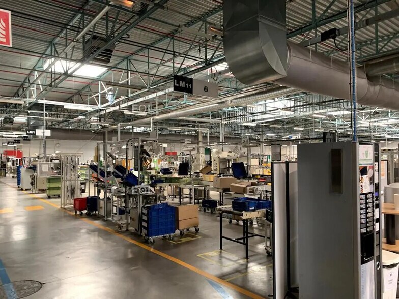 18 Chemin Des Gauriers, Sully-sur-Loire for lease - Interior Photo - Image 2 of 15