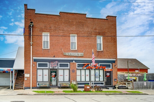 Plus de détails pour 604 W Xenia Dr, Fairborn, OH - Commerce de détail à louer