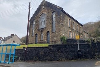 Plus de détails pour 79 Ynysmeudwy Rd, Swansea - Spécialité à vendre