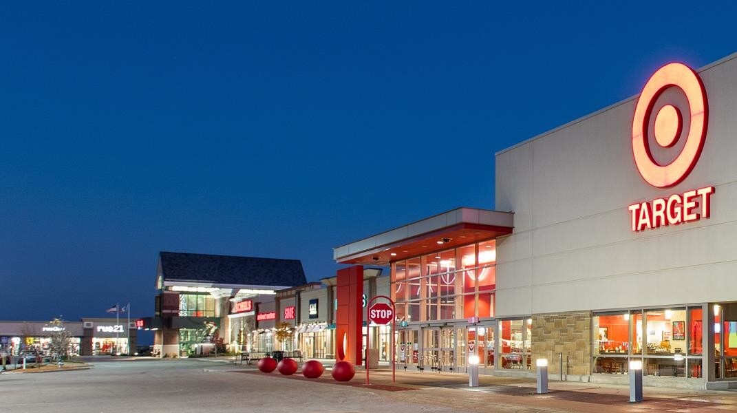 Viking Rd, Cedar Falls, IA à louer Photo du bâtiment- Image 1 de 4