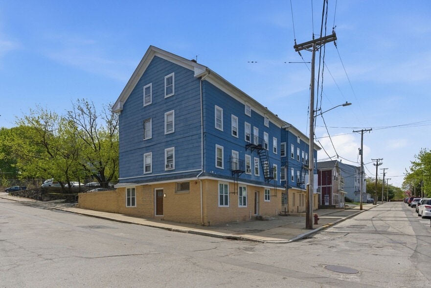 126 140 Sayles, Woonsocket, RI for sale - Building Photo - Image 2 of 33