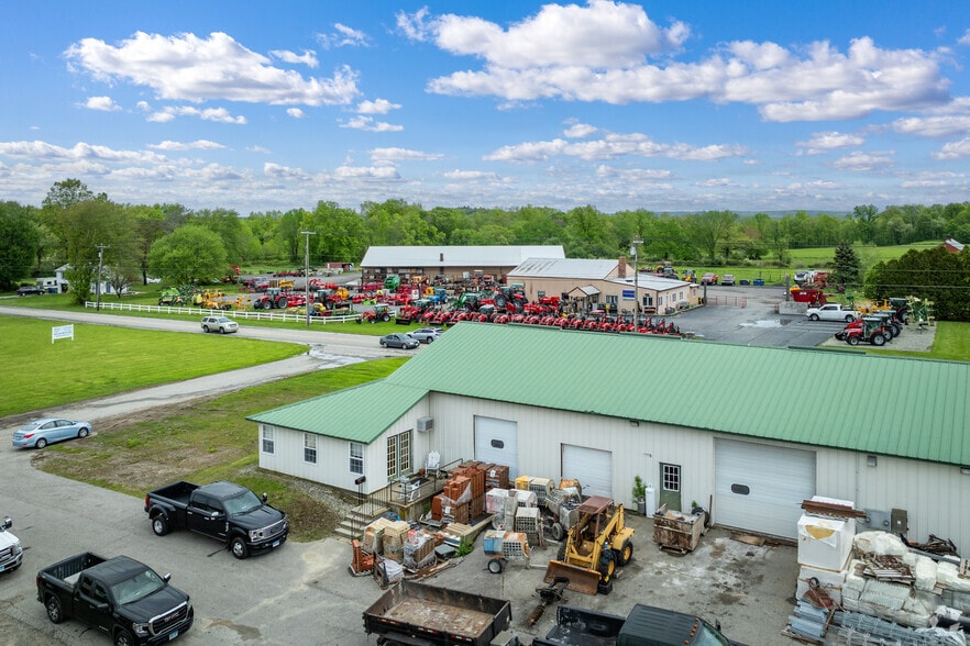 348 Orchard Hill Rd, Pomfret Center, CT for lease - Building Photo - Image 3 of 5