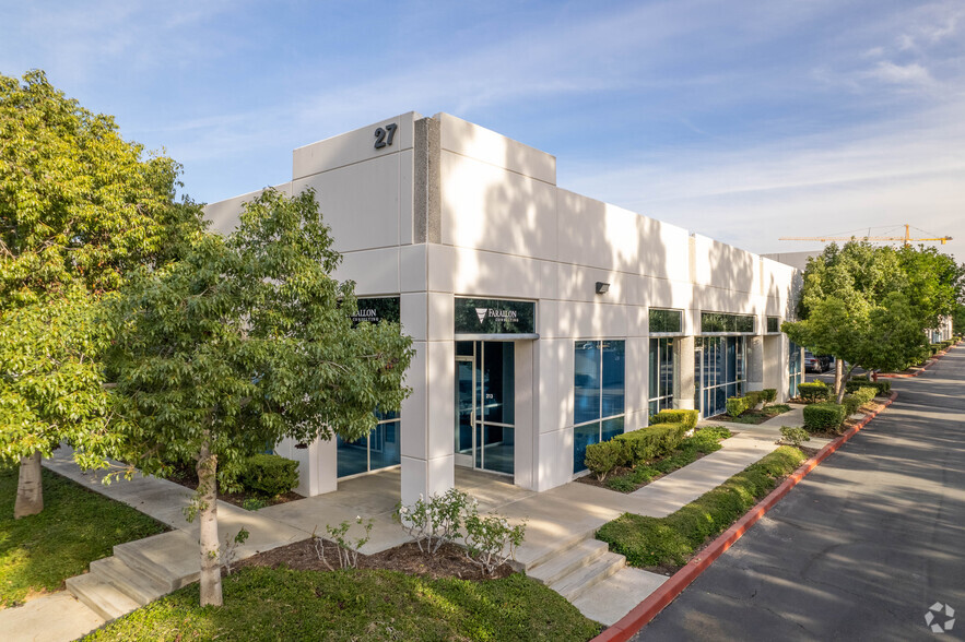 27 Mauchly, Irvine, CA for lease - Primary Photo - Image 1 of 25