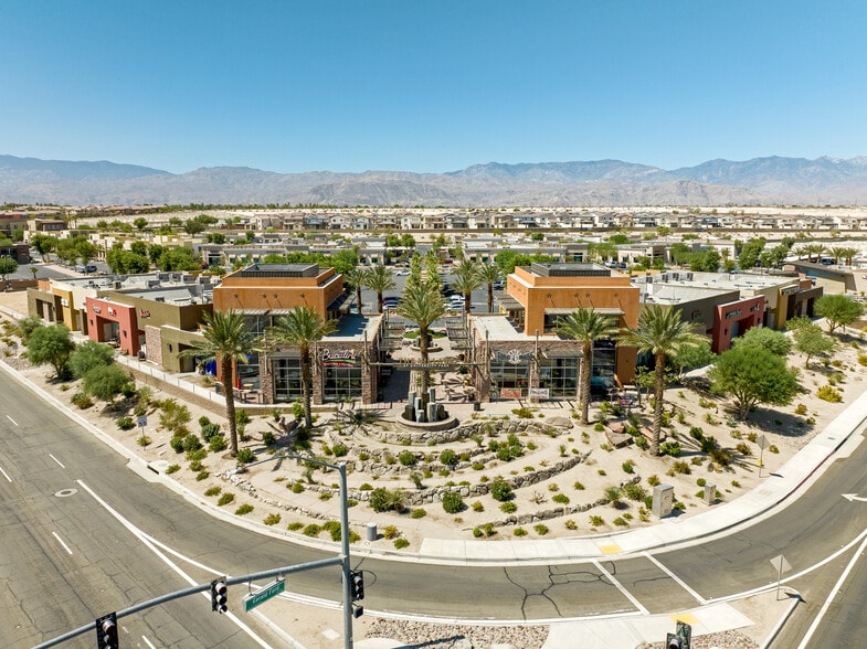 36891 Cook St, Palm Desert, CA à louer - Photo du bâtiment - Image 1 de 5