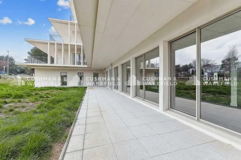 200 Rue Pierre Duhem, Aix-en-Provence for lease - Building Photo - Image 2 of 4