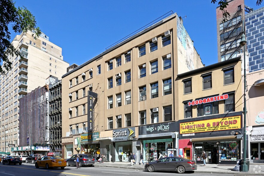 39 W 14th St, New York, NY à louer - Photo du bâtiment - Image 3 de 9