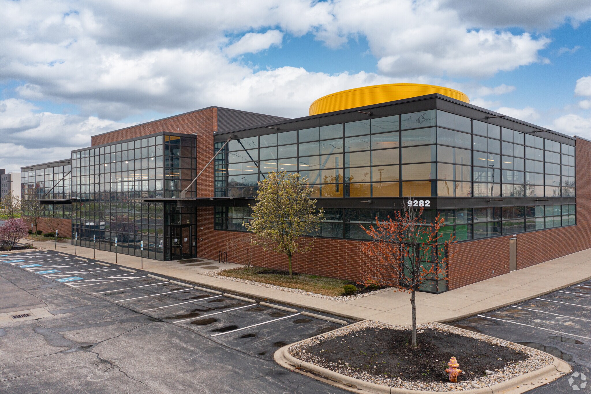 9282 Allen Rd, West Chester, OH for lease Building Photo- Image 1 of 5
